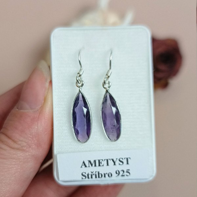 Náušnice ametyst broušené kapky se stříbrem 925